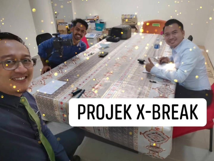 bersama Project Manager & Jurukamera program X-Break JPN Sarawak yang awsome…