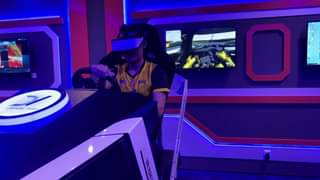 VR Racing pertama di Borneo! 
 Boleh kita polah racing tournament kelak. Bagi te…